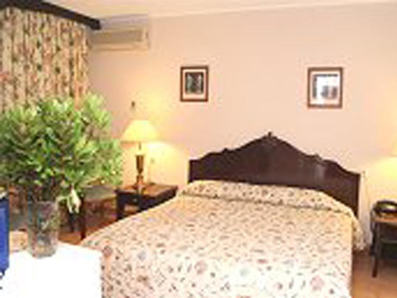 Golden View Resort Sinarades Kontogialos Buitenkant foto